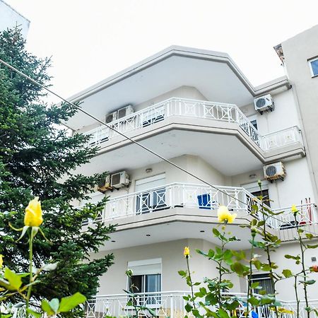 Papi'S Free Parking Apartments 2 - 2 Bedroom 亚历山德鲁波利斯 外观 照片