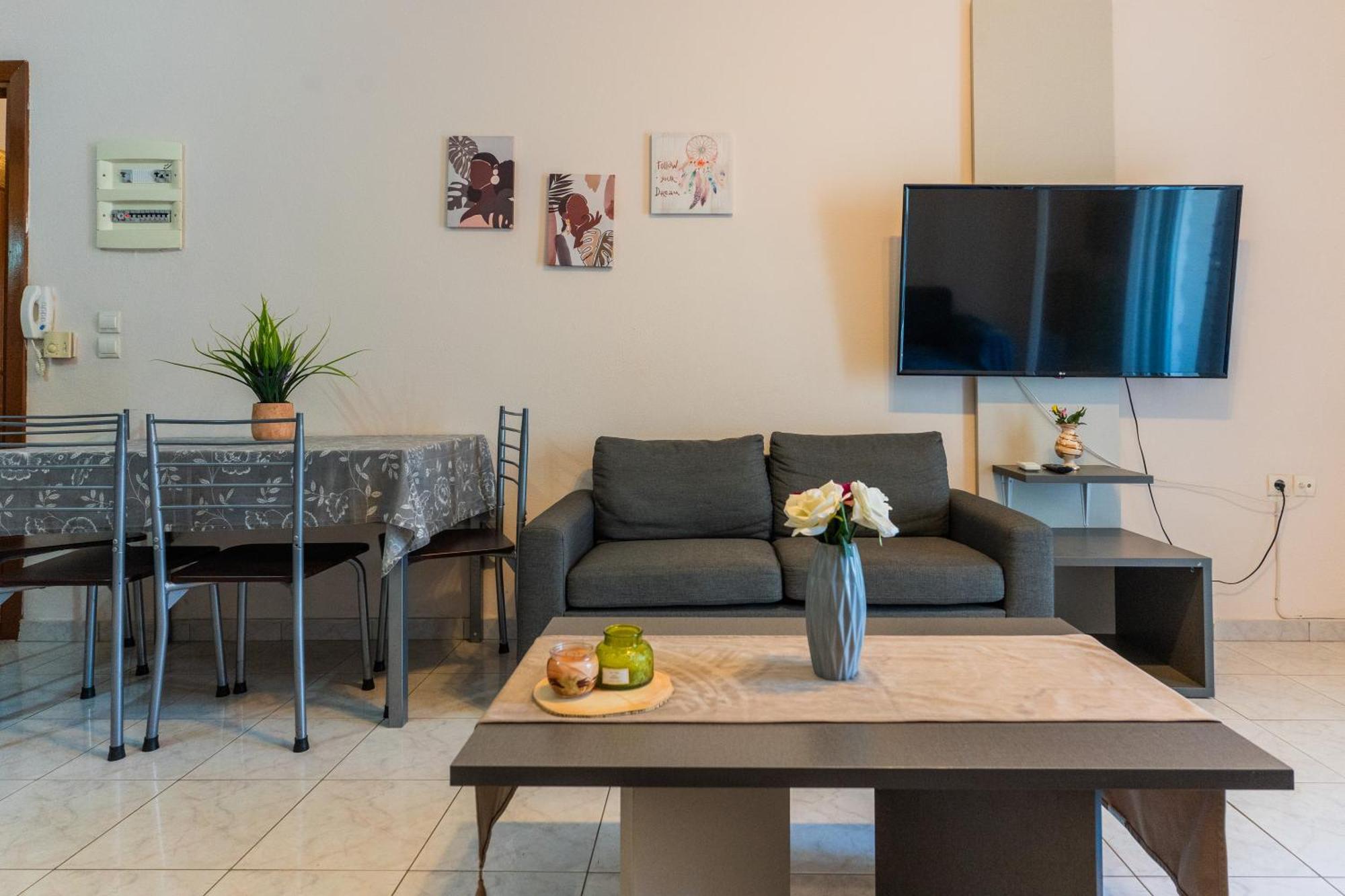 Papi'S Free Parking Apartments 2 - 2 Bedroom 亚历山德鲁波利斯 外观 照片