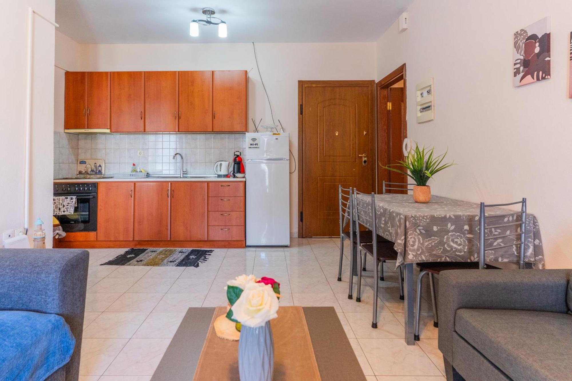 Papi'S Free Parking Apartments 2 - 2 Bedroom 亚历山德鲁波利斯 外观 照片