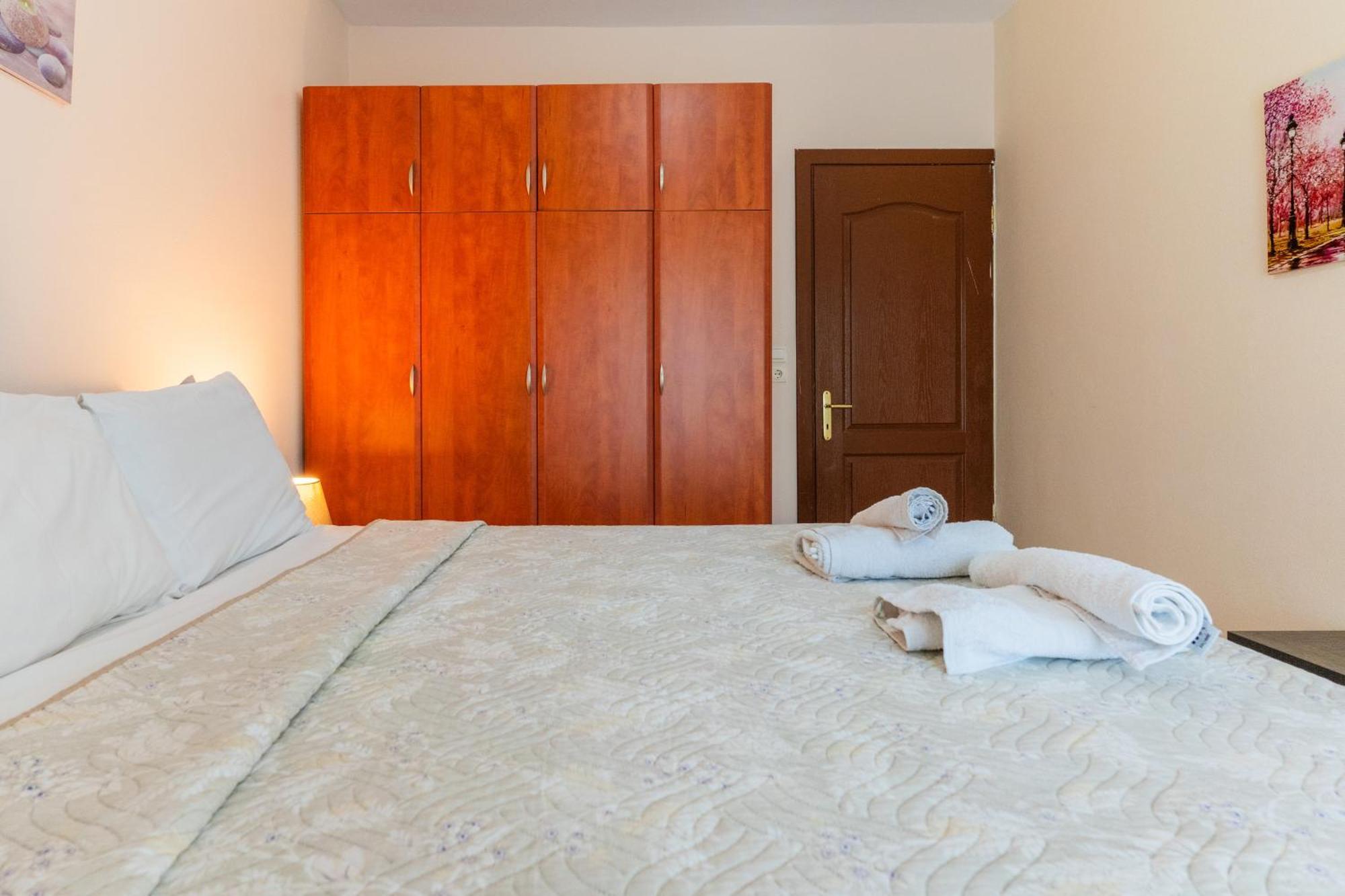 Papi'S Free Parking Apartments 2 - 2 Bedroom 亚历山德鲁波利斯 外观 照片