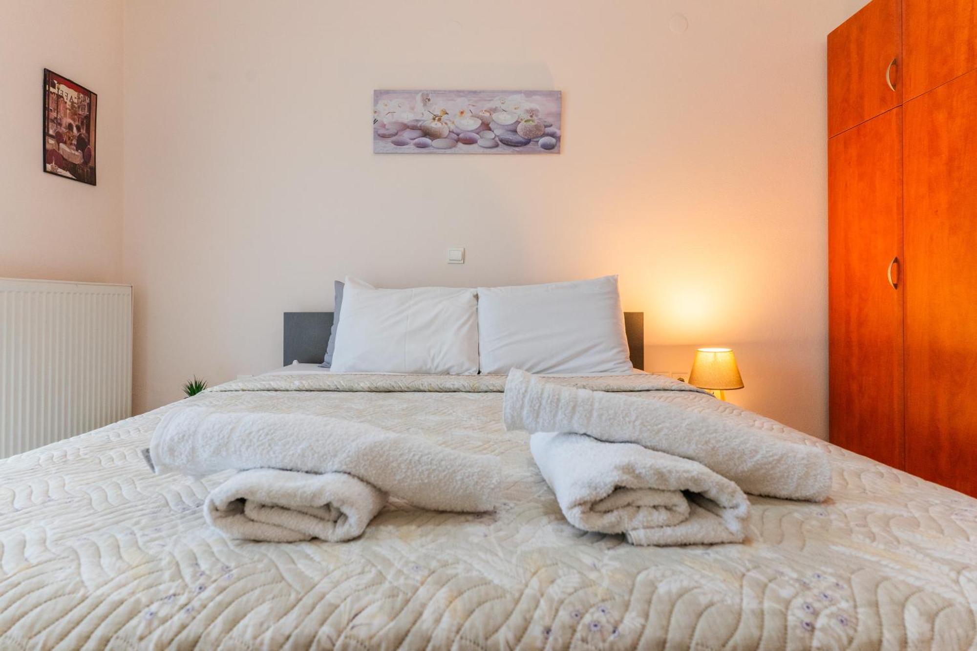 Papi'S Free Parking Apartments 2 - 2 Bedroom 亚历山德鲁波利斯 外观 照片
